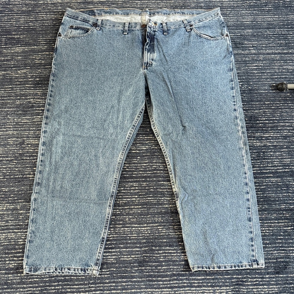 Wrangler Light Blue Relaxed Jeans